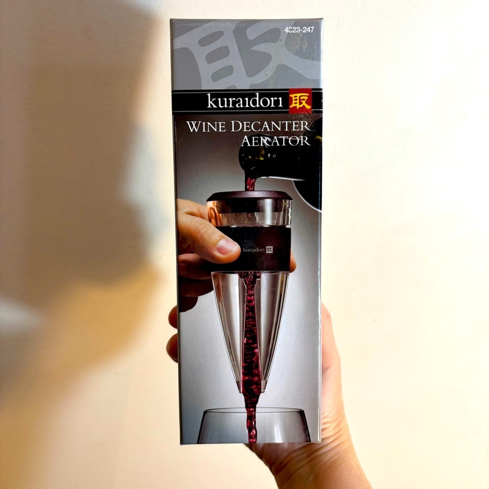 KURAIDORI Wine Aerator Decanter NEW IN BOX